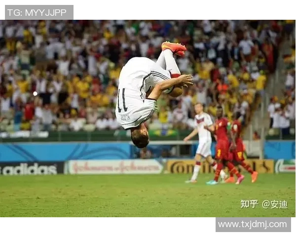 足球球星经典庆祝动作揭秘:激情、个性与胜利背后的独特符号